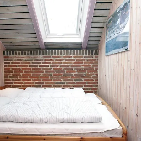 3 Bedroom Beautiful In Hemmet